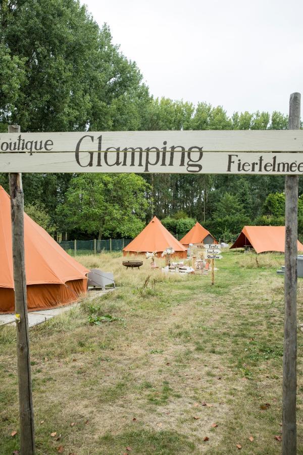 Fiertelmeers Boutique Glamping Hotel Ронс Екстериор снимка